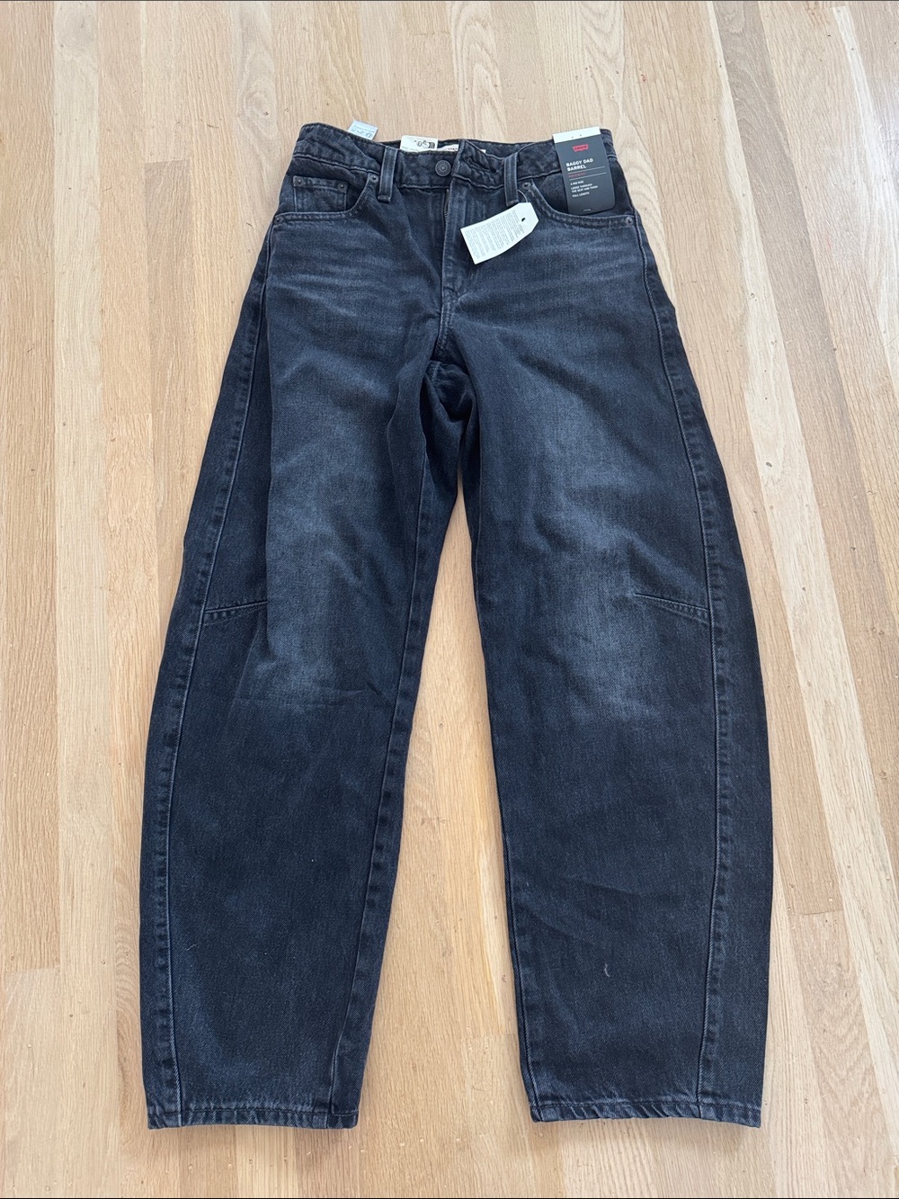 Levi's Baggy Dad Barrel Jeans